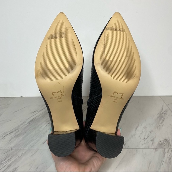 Marc Fisher Ulani Black Snake Print Leather Pointy Toe Bootie 11M - Picture 13 of 14